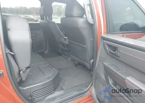 2024 Toyota Tundra Hybrid Trd Pro 4Wd z USA, uszkodzony, nr VIN 5TFPC5DB8RX054584